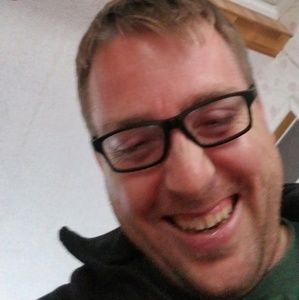 Meet your Posher, Cory